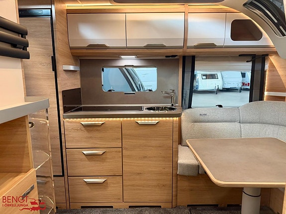 Knaus SÜDWIND BLACK SELECTION 540 UE 15 of 21