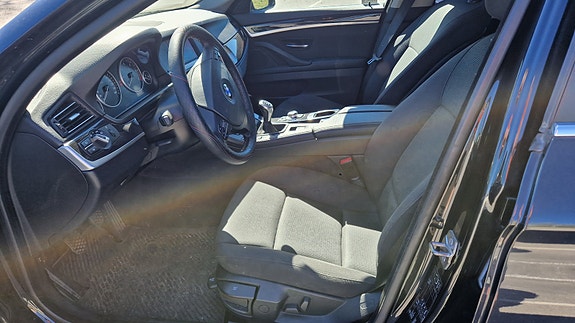 BMW 520d 5 of 7