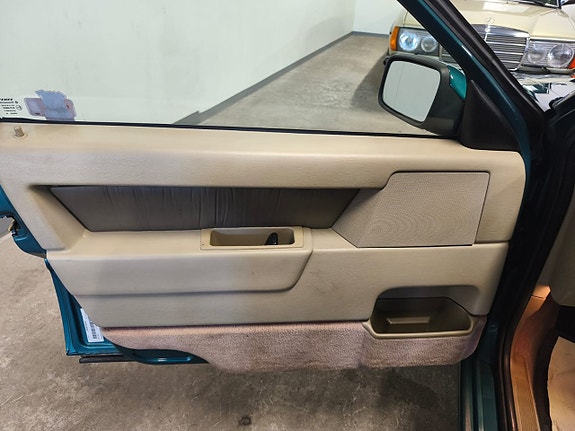 Volvo 850 10 of 15