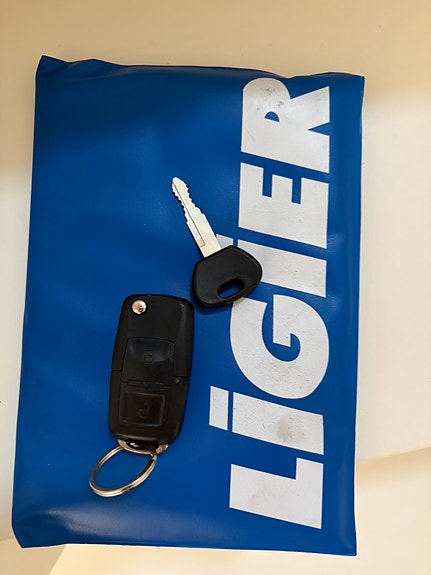 Ligier JS60 9 of 9