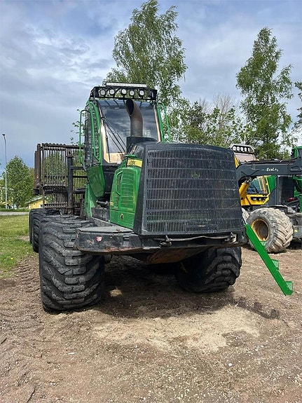 John Deere 1510E 11 of 16