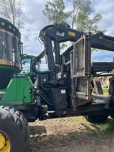 John Deere 1510E 4 of 16