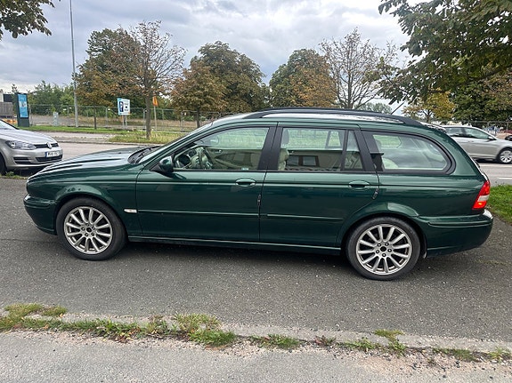 Jaguar X-TYPE 5 of 11