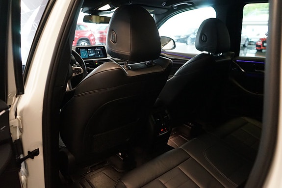 BMW X3 21 of 27
