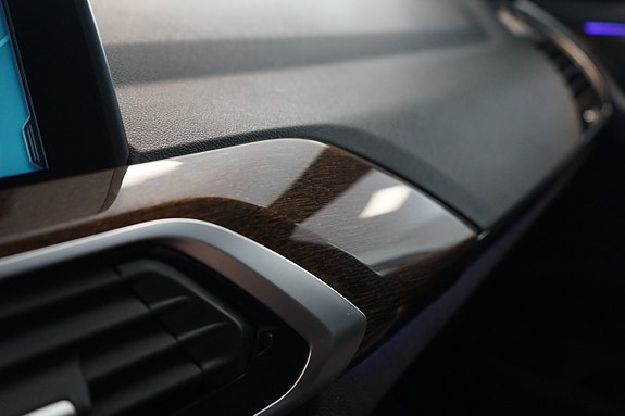 BMW X3 14 of 27