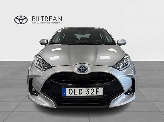 Toyota Yaris 6 of 13