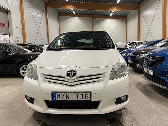 Toyota Verso 7 of 17