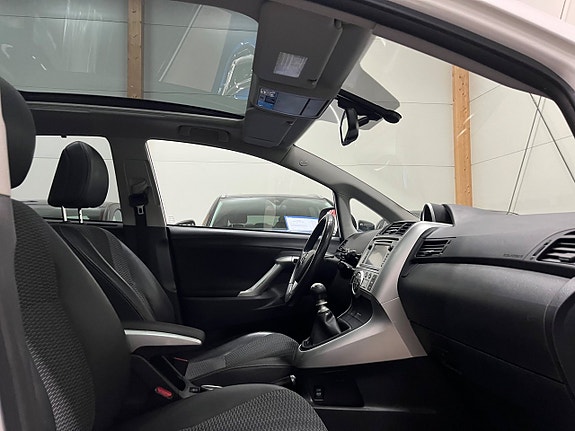 Toyota Verso 10 of 17