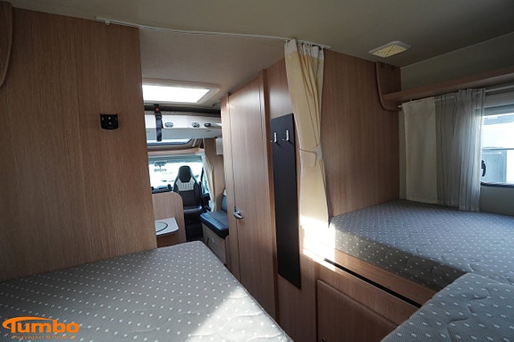 Sunlight T 67 Automat 150hki 14 of 20