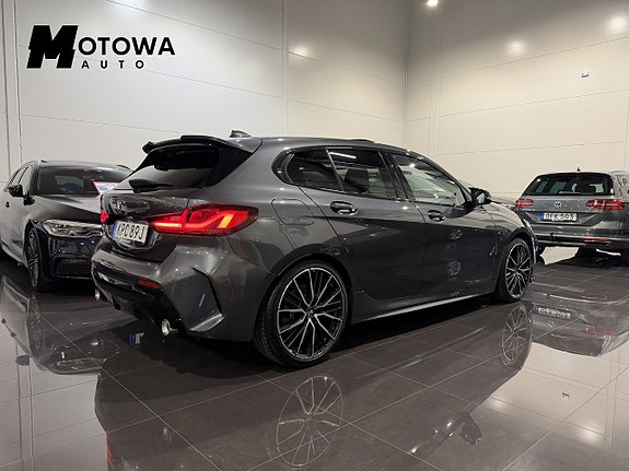 BMW 120d 2 of 25