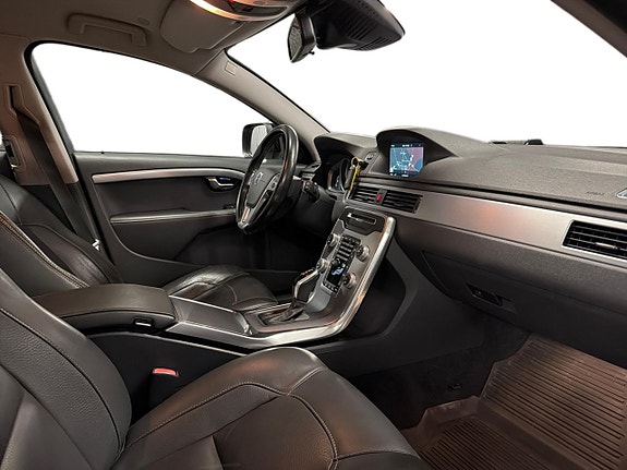 Volvo XC70 9 of 25
