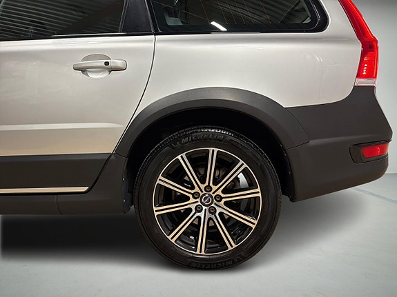 Volvo XC70 6 of 25