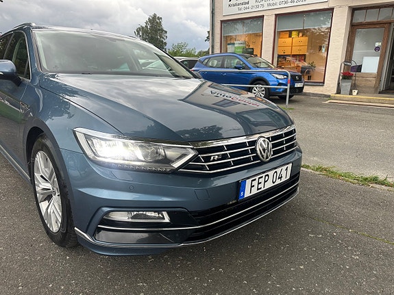 Volkswagen Passat 15 of 17