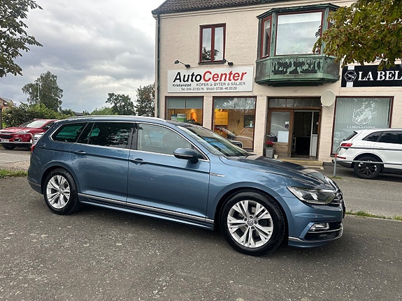 Volkswagen Passat 2 of 17