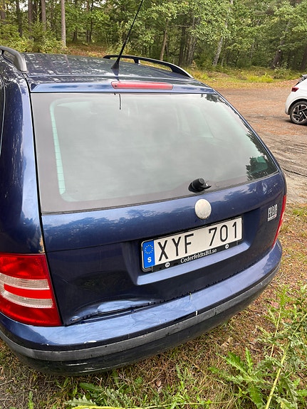 Skoda Fabia 2 of 7