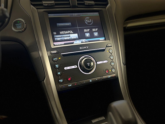 Ford Mondeo 22 of 27