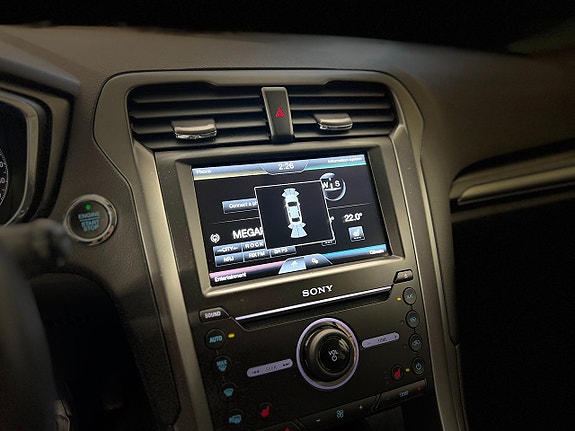 Ford Mondeo 21 of 27