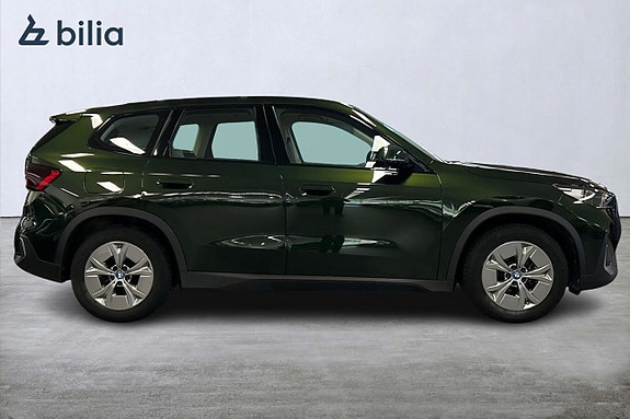 BMW iX1 15 of 18