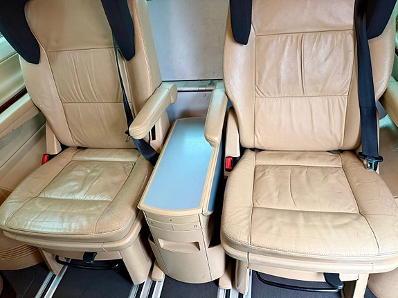 Volkswagen Multivan 15 of 16