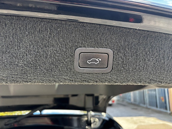 Volvo V70 14 of 16