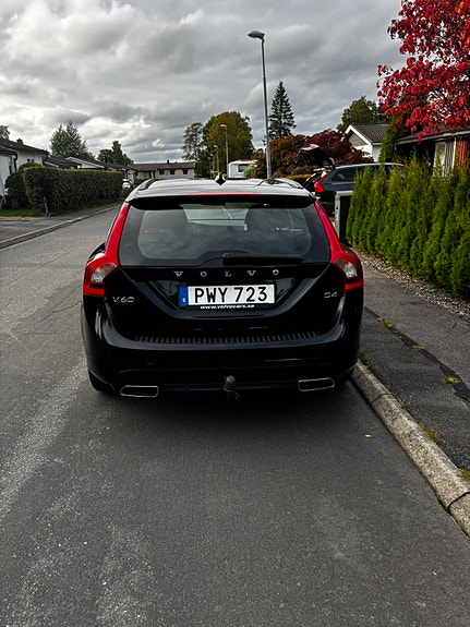 Volvo V60 6 of 8
