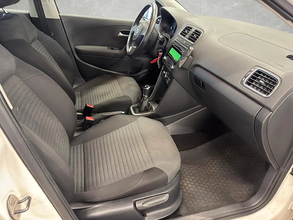 Volkswagen Polo 9 of 12