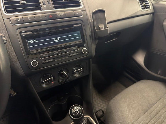 Volkswagen Polo 7 of 12