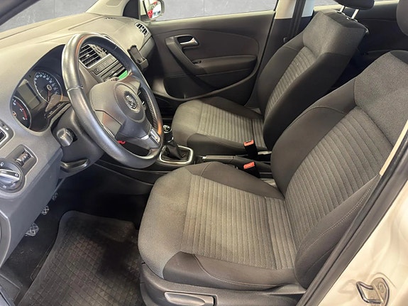 Volkswagen Polo 8 of 12