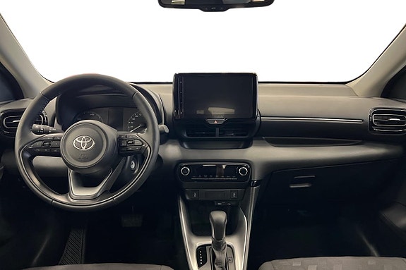 Toyota Yaris 10 of 21