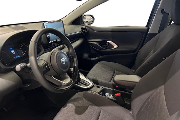 Toyota Yaris 14 of 21