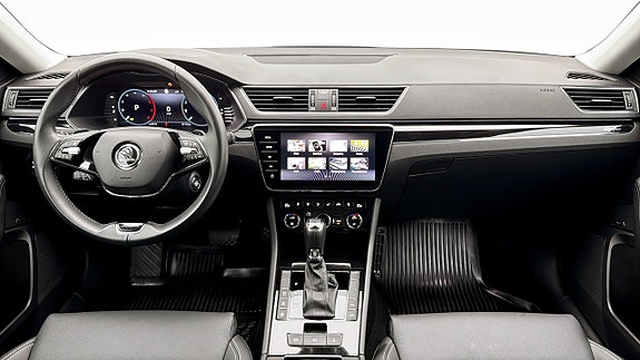 Skoda Superb 10 of 19