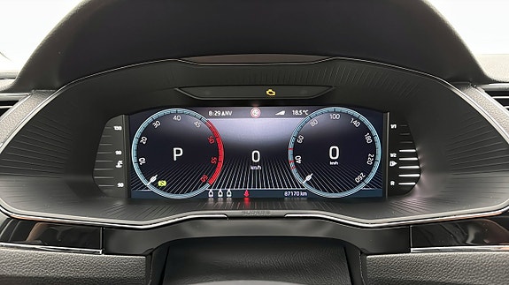 Skoda Superb 13 of 19