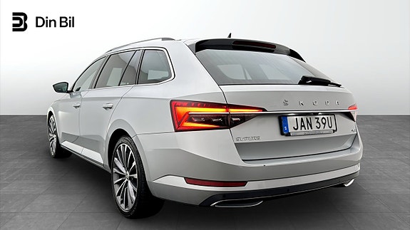 Skoda Superb 3 of 19