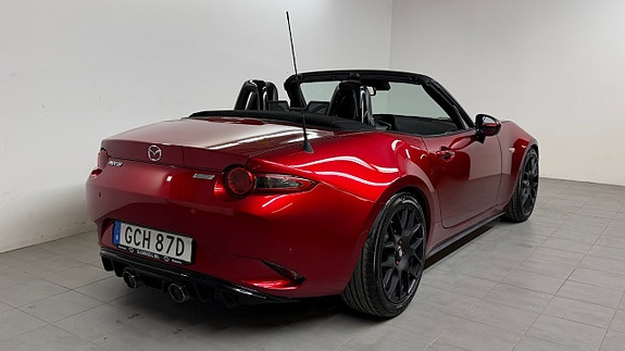 Mazda MX-5 16 of 19