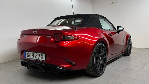Mazda MX-5 3 of 19