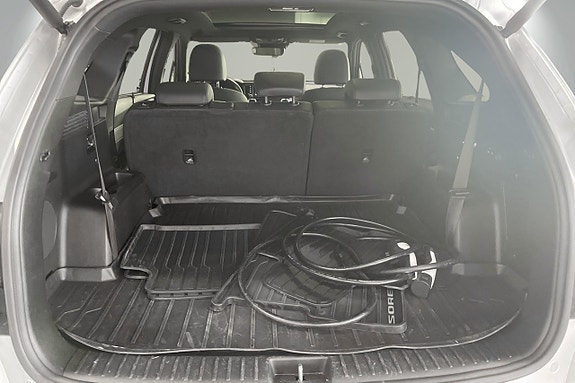 Kia Sorento 17 of 30