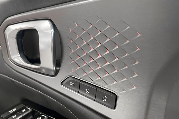 Kia Sorento 26 of 30