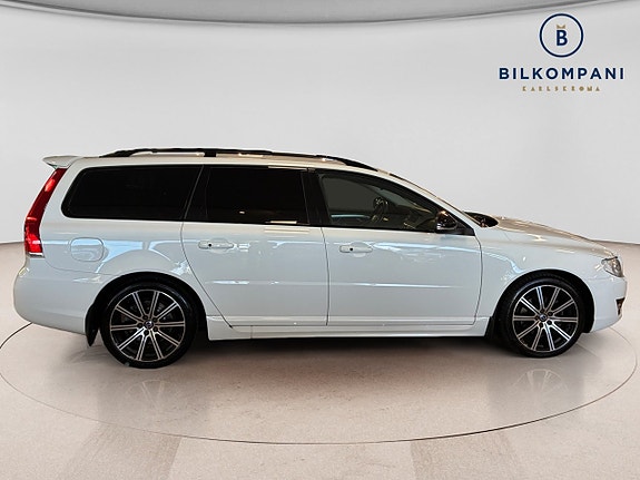 Volvo V70 6 of 24