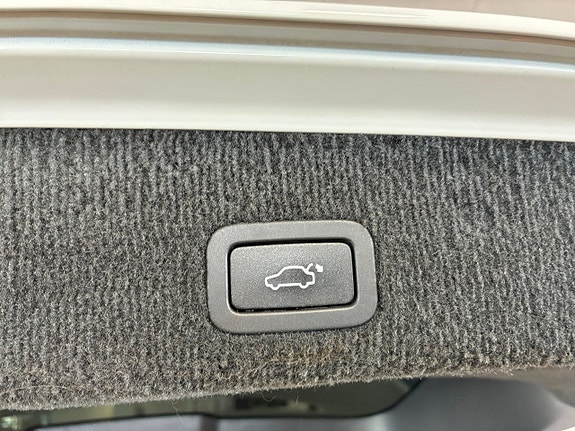 Volvo V70 21 of 24