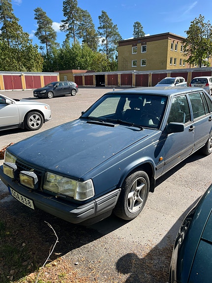 Volvo 940 2 of 23