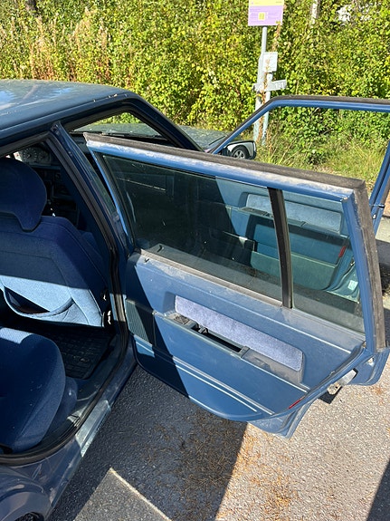 Volvo 940 11 of 23