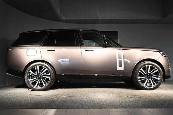 Land Rover Range Rover 7 of 30