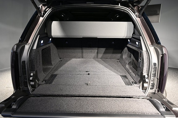 Land Rover Range Rover 28 of 30