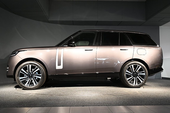 Land Rover Range Rover 3 of 30