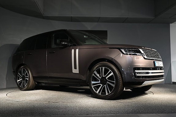 Land Rover Range Rover 8 of 30