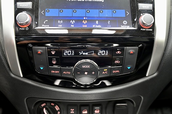 Nissan Navara 19 of 21