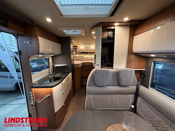 Carthago C1-tourer T 143 KB-LE comfort 4.2t (MB) 6 of 25