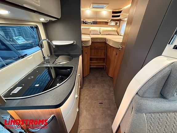 Carthago C1-tourer T 143 KB-LE comfort 4.2t (MB) 8 of 25