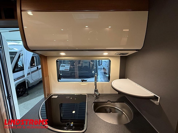 Carthago C1-tourer T 143 KB-LE comfort 4.2t (MB) 10 of 25