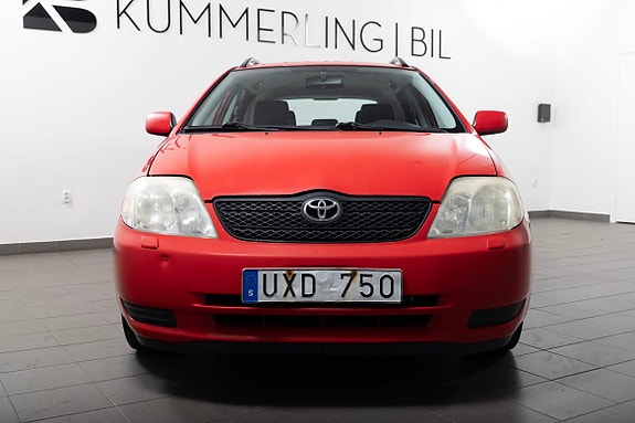 Toyota Corolla 8 of 19